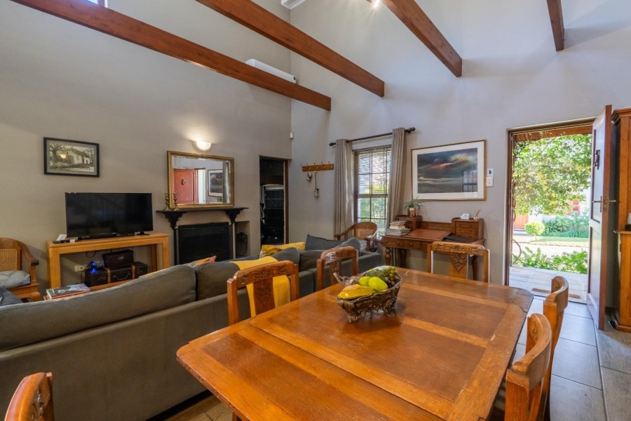 To Let 4 Bedroom Property for Rent in Franschhoek Western Cape
